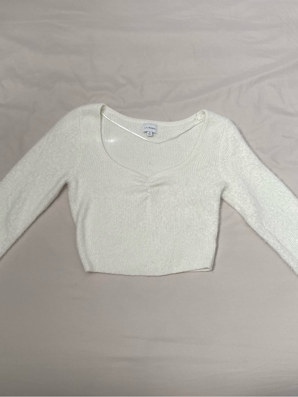 🤍 L.A. Hearts White Fuzzy Cropped Sweater – Size Small 🤍